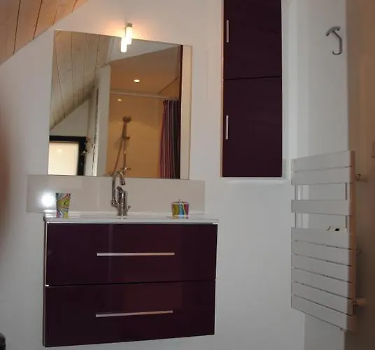 Auberoques Aveyron- Maison Indépendante- Classée 3 étoiles Sévérac-le-Château