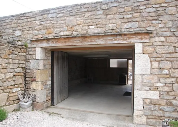 Hébergement de vacances Auberoques Aveyron- Maison Indépendante- Classée 3 étoiles Sévérac-le-Château